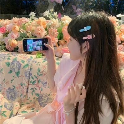 白色的女人