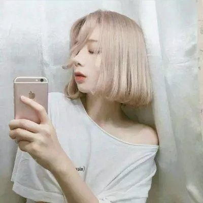 女恶魔人